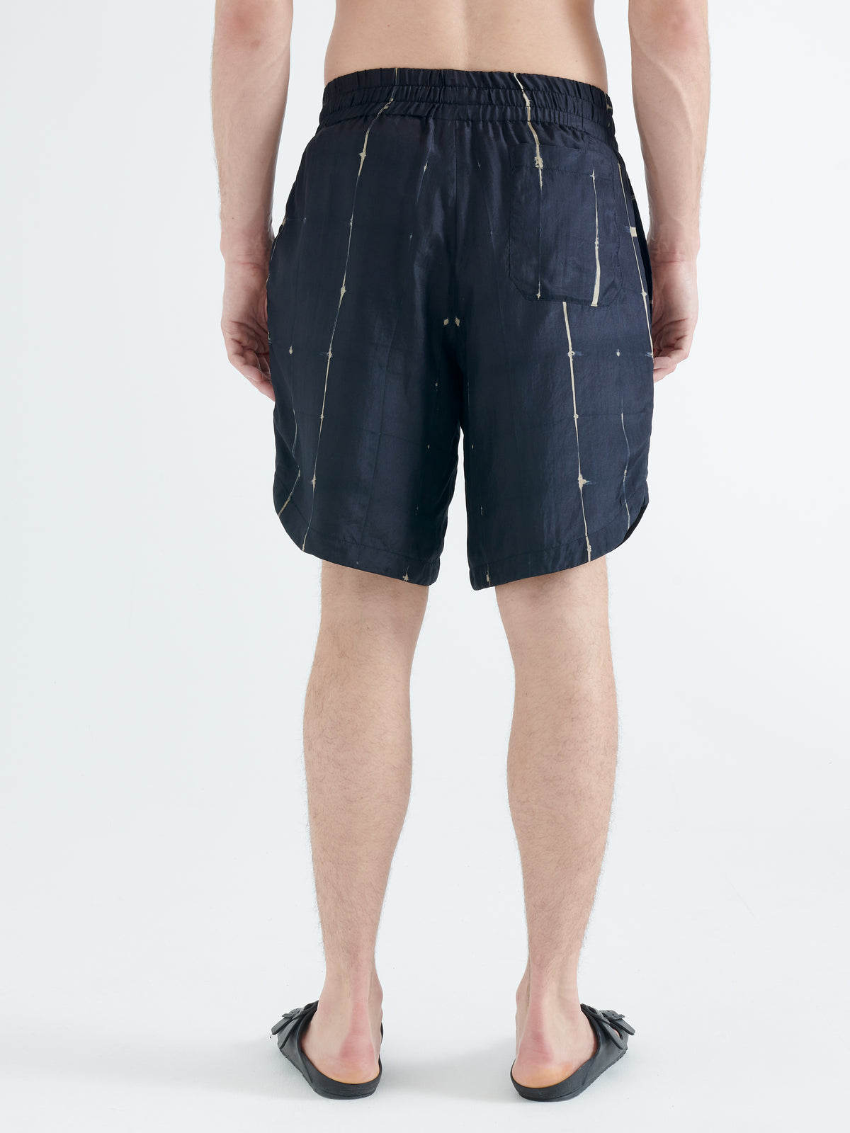 Hiri Silk Short in Black and Sand